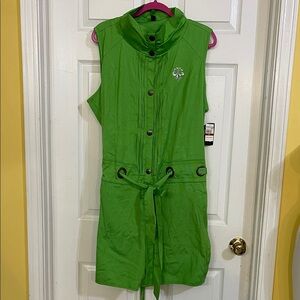 NWT Dereon Green Sleeveless Button-Up shorts size 3X